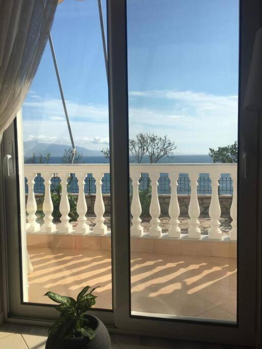 Giulia Beach House * Sarandë